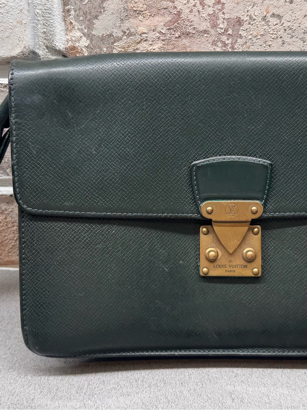 Louis Vuitton Dark Green Epi Leather clutch with Gold Hardware